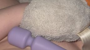 bug humps her stuffie