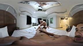 I Saw a Funk Singer with a Perfect Ass on the Street, so I Convinced Her to Have Sex