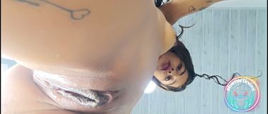 Elianis04 gets hot in the shower