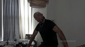 bareback experience from london wuith sexy boys discrets and hot