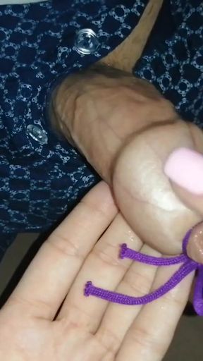 31 minutes with a tied foreskin! Then lots of precum and a gorgeous cumshot   Clip 2