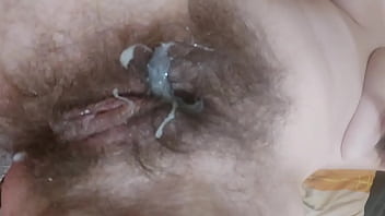 Sperm in pussy