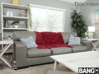 Interrupted Masturbation Leads to Tiamaria’s Cum-Juicy Face!