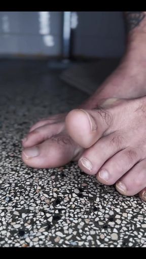 For all feet lovers there