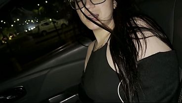 Cute European GF gets paid back with a surprise blowjob