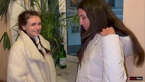 Two guys accidentally picked up some cute girls and didn&rsquo_t regret it