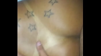 V&iacute_deo novinho e delicioso feito no pelo com cliente casado leitando cuzinho