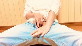 四十路専業主婦の夜のオナニー　あんあん言いながらクリトリスさわってみたよ