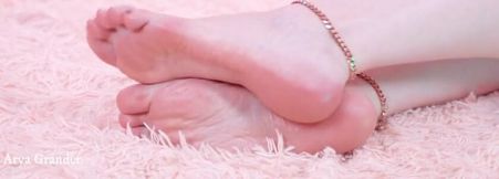 Hot tasty pink oil feet. 4k foot fetish video. size 10 feet barefoot.