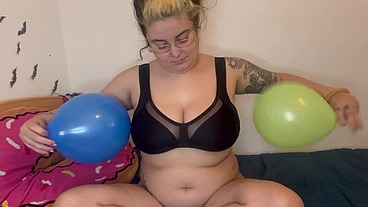 COLORFUL BALLOON PARTY