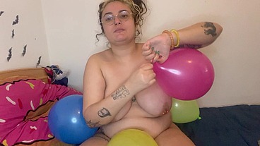 COLORFUL BALLOON PARTY