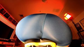 Nike pro girl cumshot on bike