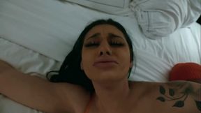 Super Model Ariana Starr DeepThroats Dick In Hallway