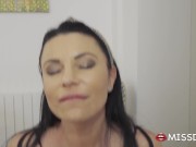 Fuckboy convinces MILF from France to fuck: ANIA KINSI - MISSDEEP