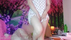 Shy MILF Hides — Fingering To Orgasm