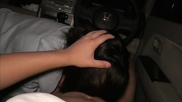 彼女からLINEで「今から会いたい…」っと言われて僕は思わず彼女の所まで車で迎えに行ってそのまま公園の駐車場で