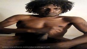 Damn darealbigshaft sexy when jerking off