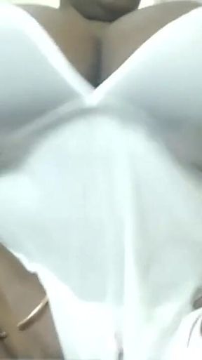 SSBBW Stripteasing & Ass Clapping