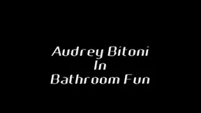 Older woman's surprise entry leads to hard fucking in the boy's bathroom