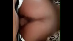 Esta putita se da unos sentones