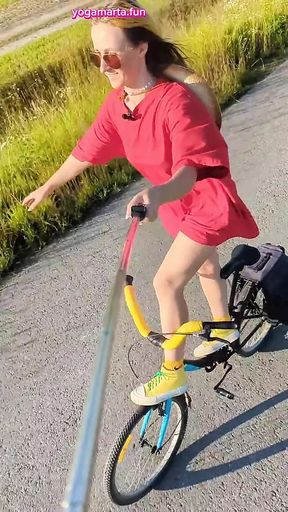 Marta_fun_yoga video