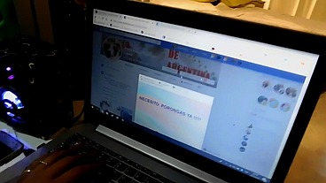 ORGIA EN LO DE LA DOCTORA QUE ESTABA ABURRIDA Y CITA A 4 DESCONOCIDOS
