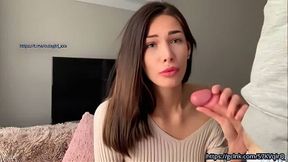 Russian girlfriend fucks with a friend and takes it in her mouth after sweet sex