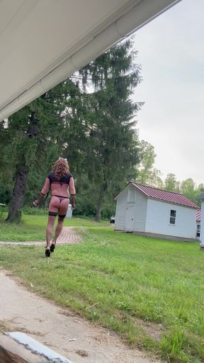 Jerking off Outdoors During the Day
