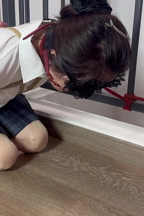 Yumeng Punishment Kneeling + Electric Shock + Orgasm