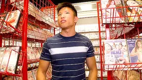 Travis West Tempts Jessie Lee with Hot Glory Hole Oral Action – GayPornXXX