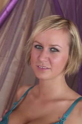 Big boobs and girlfriend pussy licked