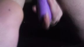 hraju si se svou hrackou (I&#039;m playing with my toy)