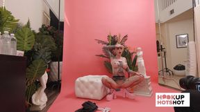 BTS - Inked Beauty Sasha Beart Prepares For A Flirty Photo Session