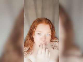 Tease in the shower