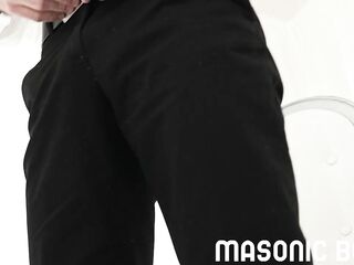 MasonicBoys - Cute twink Apprentice Noah White blowing his biggest load