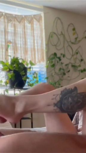 My First Ever Footjob with Summer Raez