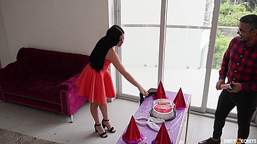 I FUCK BIRTHDAY GIRL AT HER FATHER'S HOUSE WHILE HE WORKS