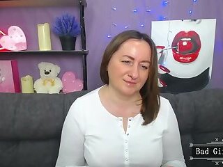 BBW natural big boobs web brunette cute mature