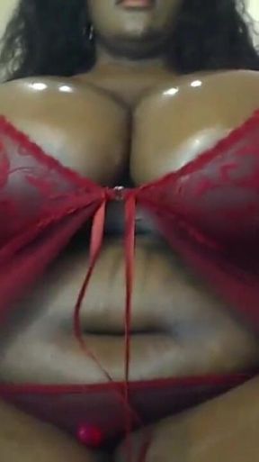 Black SSBBW Bouncing Her Tits in a Sexy Lingerie