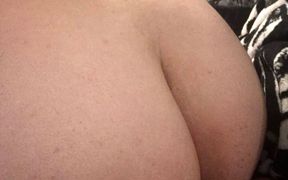 Making Myself Cum with My Thrusting Machine