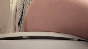 Have an eargasm with this noisy toilet compilation- With a great view of my clenching cheeks!