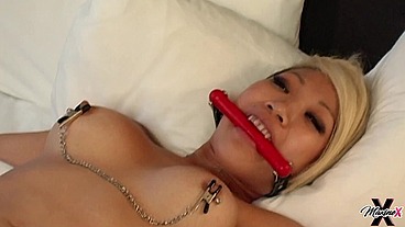 Scott Rhodes Makes That Sex Machine Fuck Lisa Mai's Horny Wet Twat!