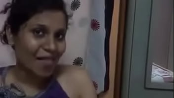 Naughty South Indian Shemale flirting on cam