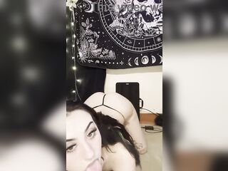 Do you like when i bend over and show off my punk teen girl arch of my fattass for you daddy