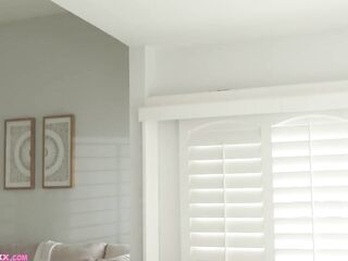 FAMILYXXX - Large Titty Stepsis is Catching Feelings Since Bro Came Back From College