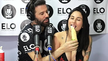 Hot Interview ends with spicy questions that excite Jennifer