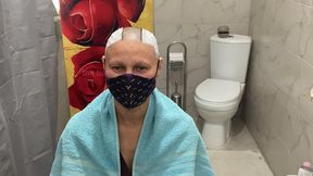 extreme female mohawk!