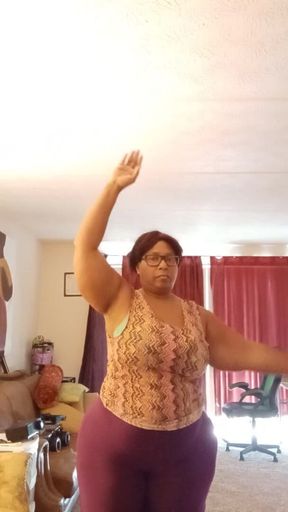 Bellydancing bbw cougar