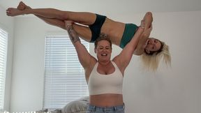 Little Lora Cross vs Voluptuous Goddess Nadia Lift and Carry