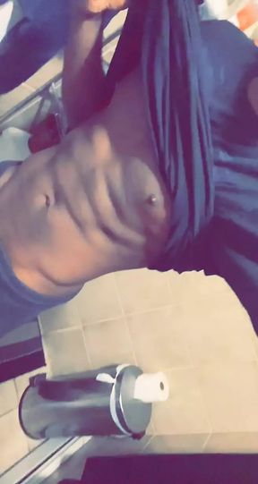 If u like what u see I'll take it all off